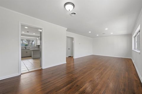 Tiny photo for 1720 Woods Drive, Arlington, TX 76010 (MLS # 21197478)