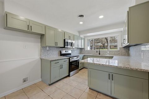 Tiny photo for 1720 Woods Drive, Arlington, TX 76010 (MLS # 21197478)