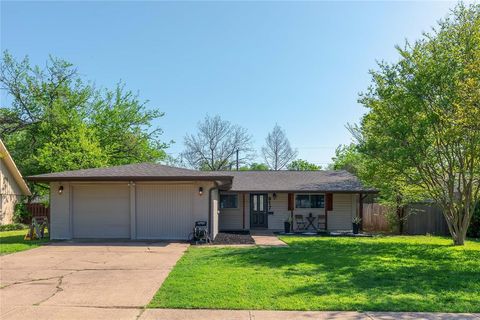 817 Kingswood Avenue Richardson TX 75080