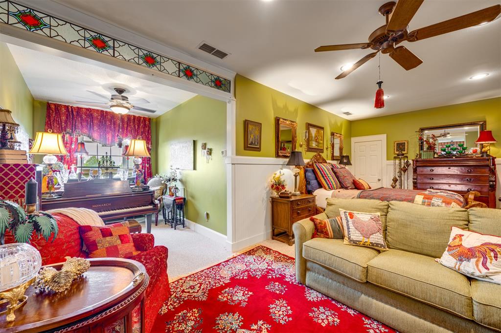 A0016 D PAGE - Residential