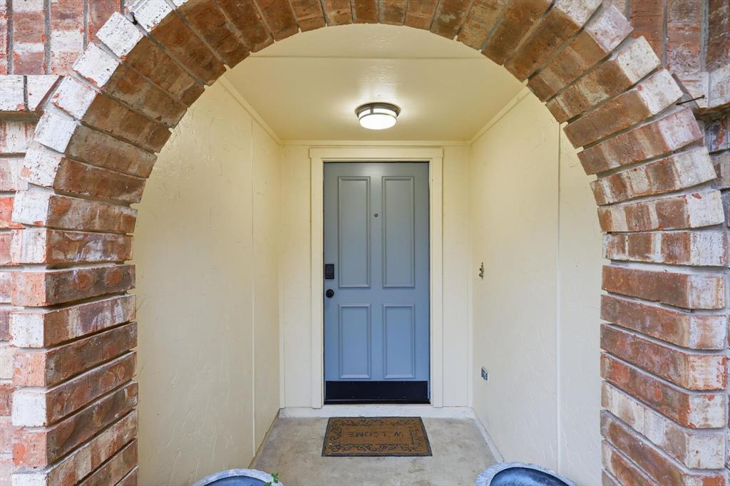 1534 Autumn Breeze Lane