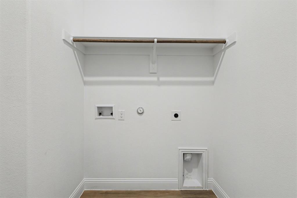 Stonehenge II - Residential