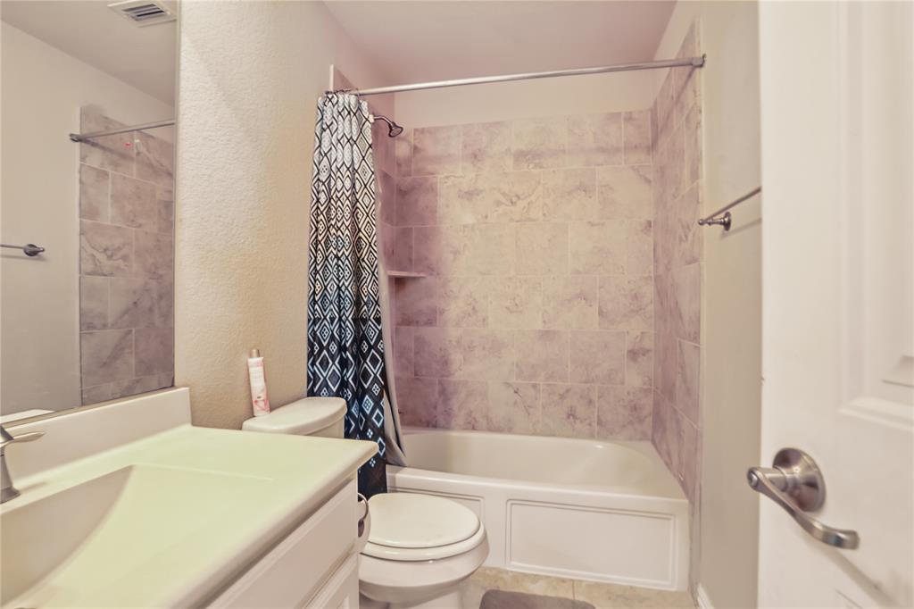 Villas at Bear Creek - Residential