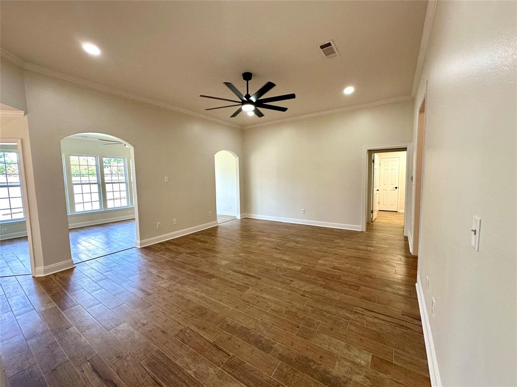 6201 W Oxbow Loop