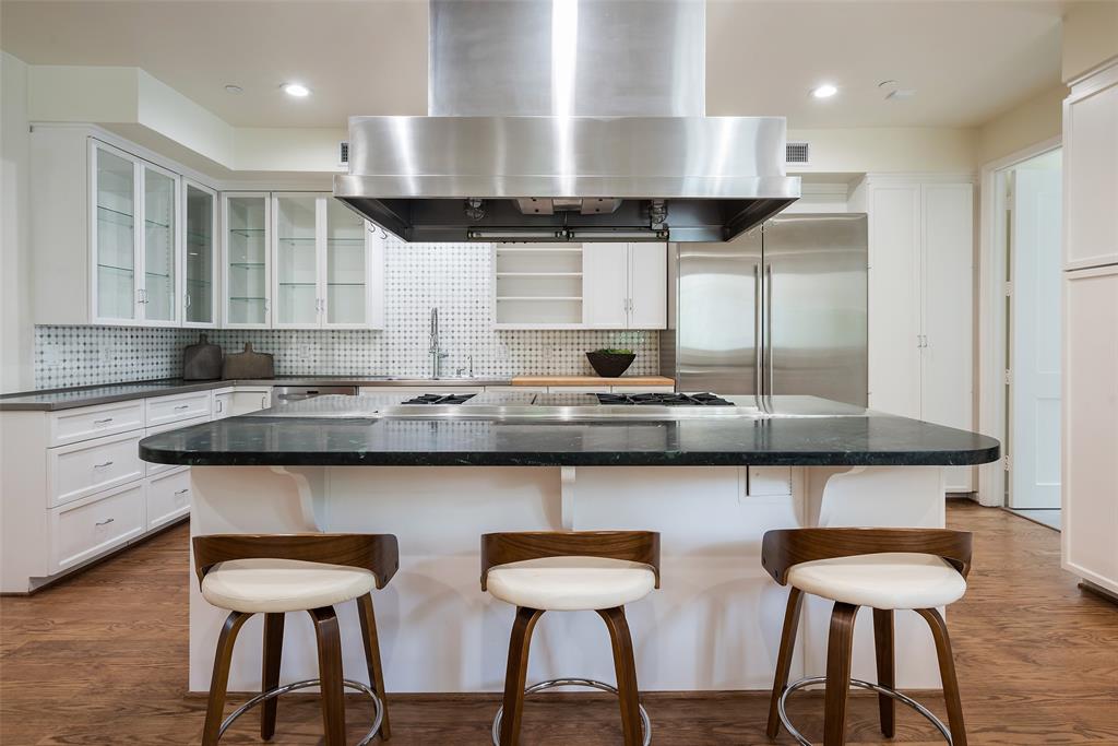 Strong and Crossen - Residential