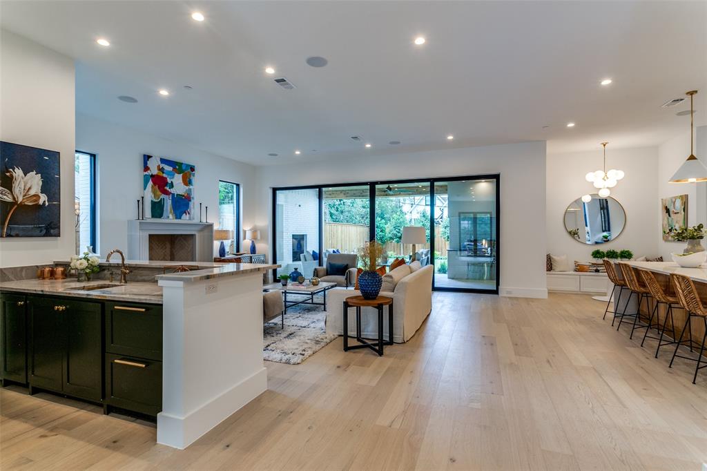 Highland Park High School - Residential