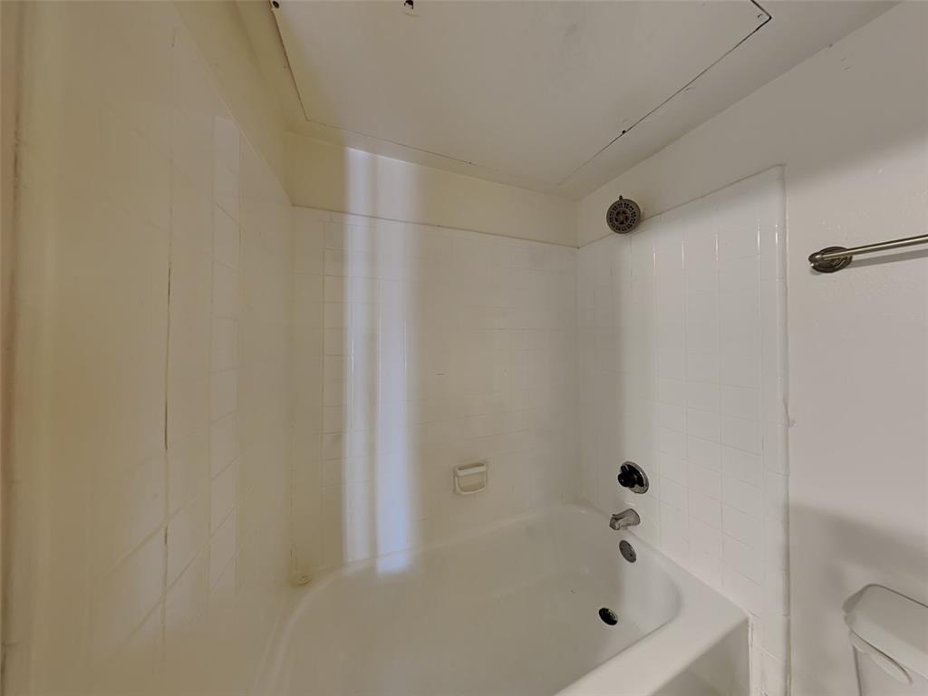 Highlands 08 - Residential Lease