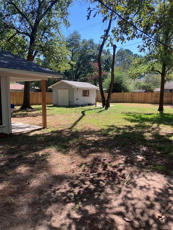 3327 Warwick Drive