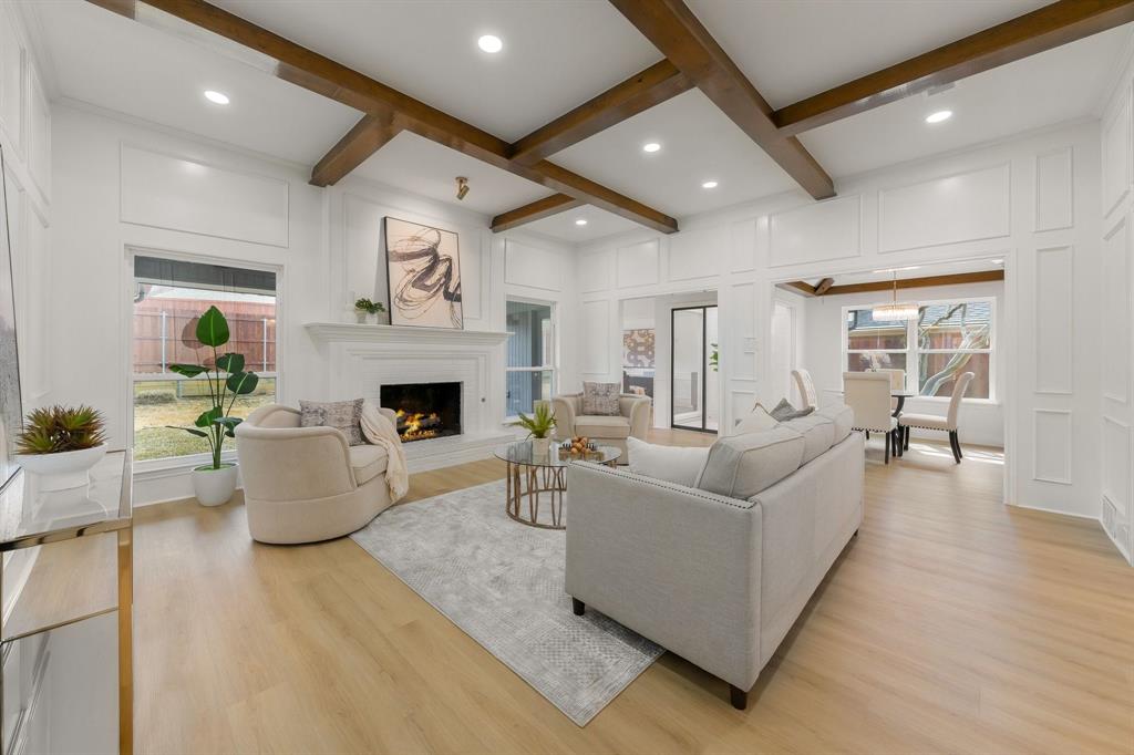 2812 Crooked Creek Drive