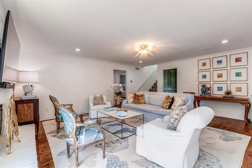9058 Oakpath