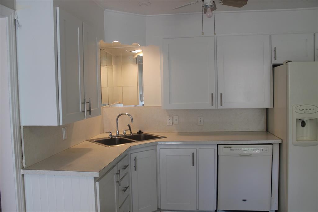 Leah See Survey - Residential Lease