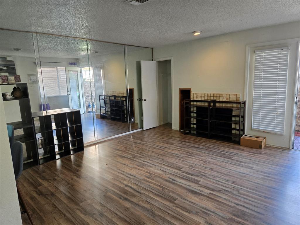 Richland Trace Condos - Residential