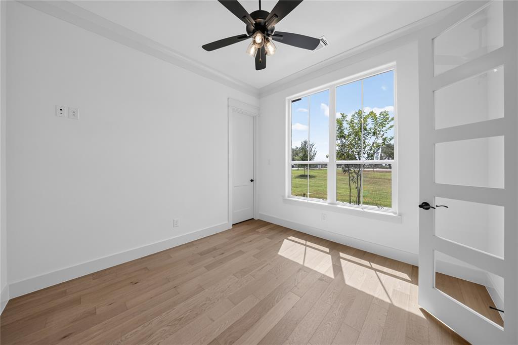 2033 Preserve Trail