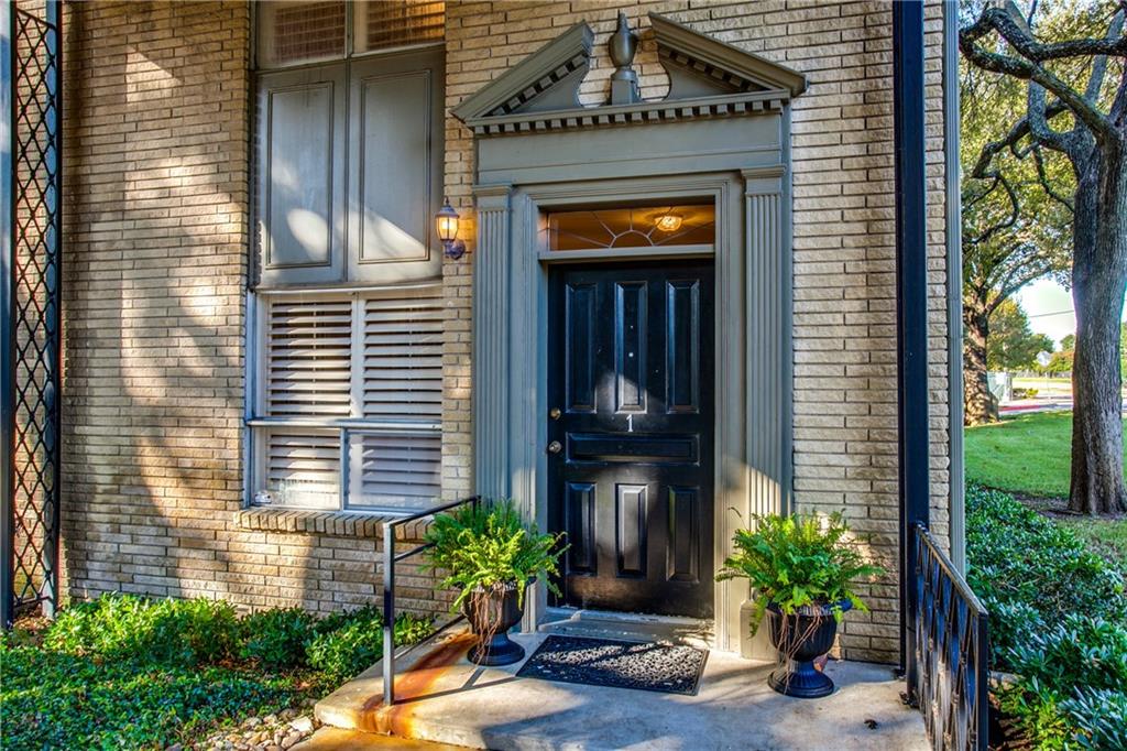 7404 W Northwest Highway 1