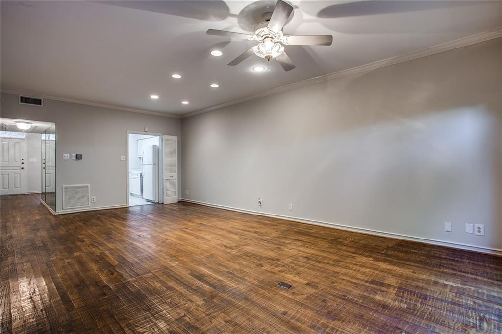 7404 W Northwest Highway 1