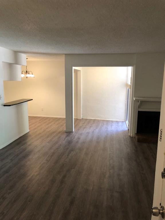 4044 Buena Vista Street 204