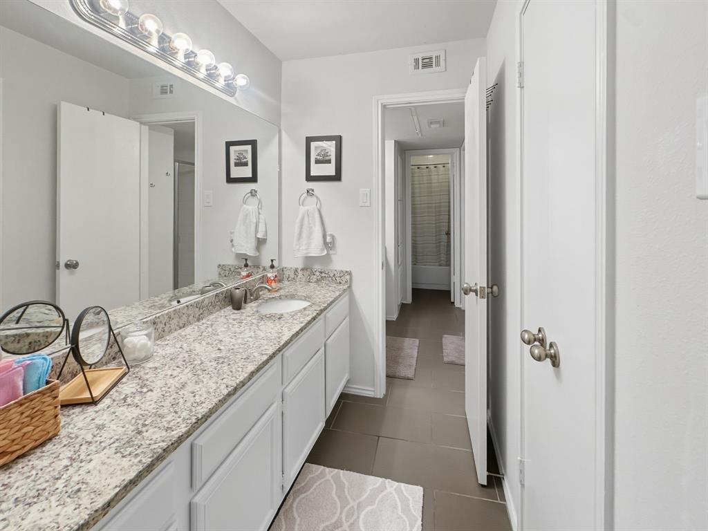 Preston Bend Village Condo - Residential