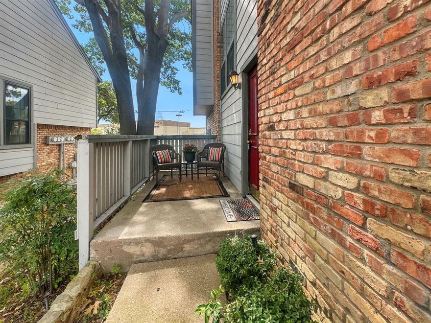 Beautifully updated condo located at Preston and Beltline!    It's a two story condo with a wall of windows in the living area with a brick fireplace wall and bookshelf separating the living and dining room.   Close to shopping and Addison night life and major Dallas highways.   Includes the refrigerator and new washer and dryer tower.   Will negotiate for the furniture to be included.  Currently has a tenant until April.