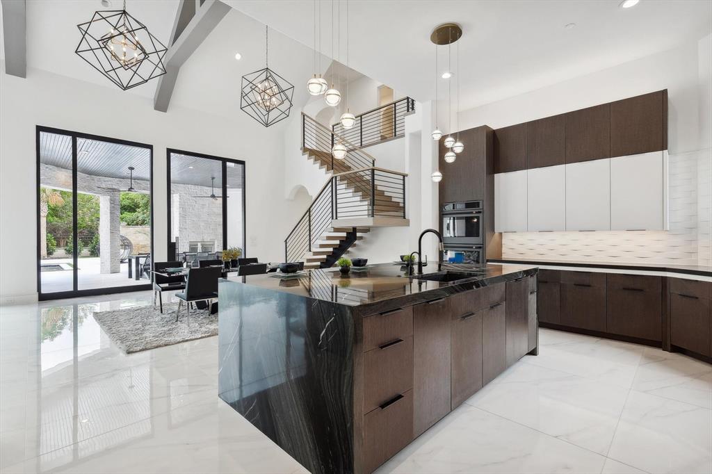 Starwood Ph Four Village 17 - Residential