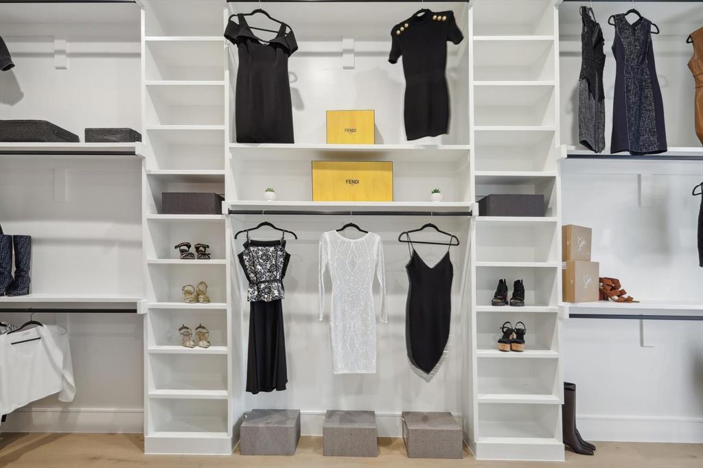 Starwood Ph Four Village 17 - Residential