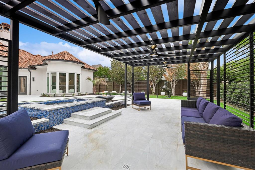 Starwood Ph Four Village 17 - Residential