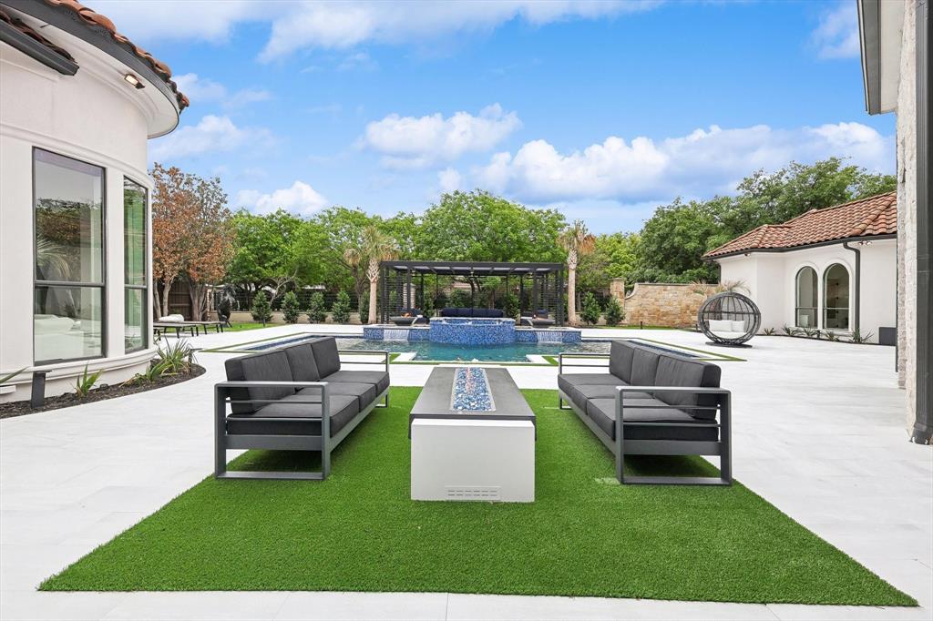 Starwood Ph Four Village 17 - Residential