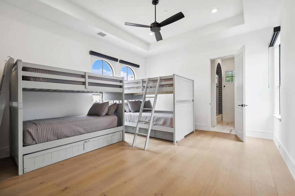 Starwood Ph Four Village 17 - Residential