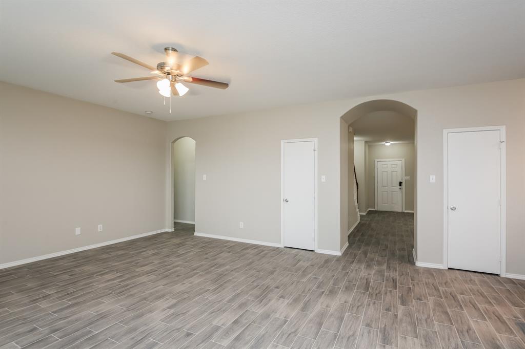 Fossil Park Estates - Residential Lease