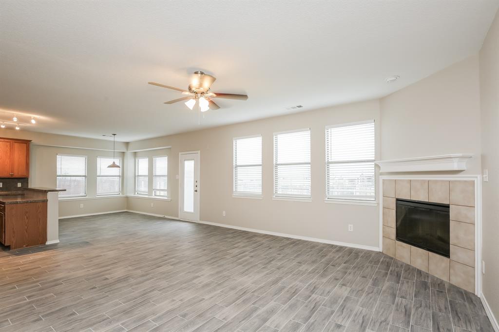 Fossil Park Estates - Residential Lease