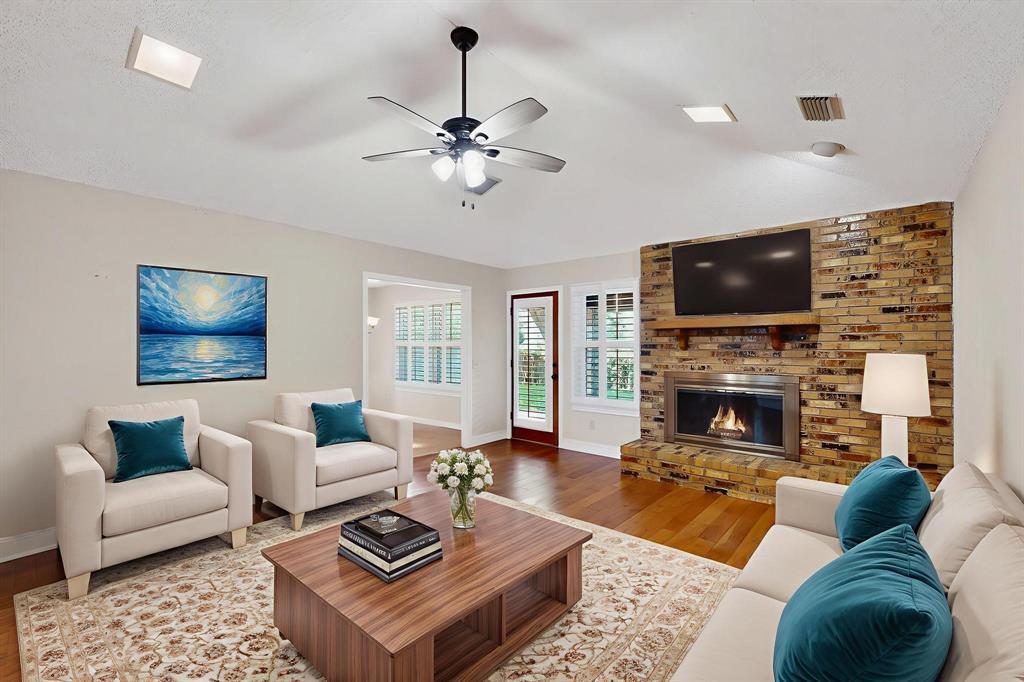 10168 Stoneleigh Drive