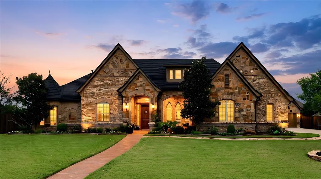 Photo of 203 Cactus Drive, Haslet, TX 76052 (MLS # 21132674)