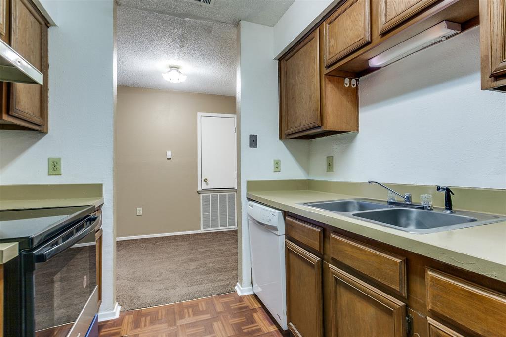 Trinity Meadows Condos - Residential