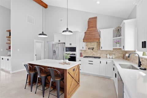 Tiny photo for 208 Chicken Field Road, Whitewright, TX 75491 (MLS # 21391939)