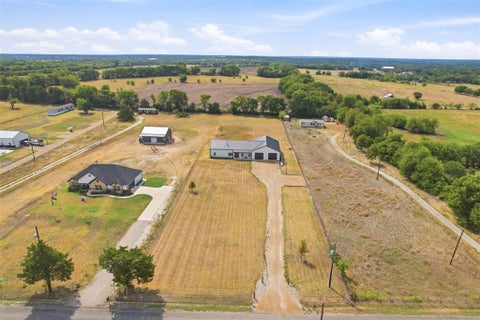 Tiny photo for 208 Chicken Field Road, Whitewright, TX 75491 (MLS # 21391939)