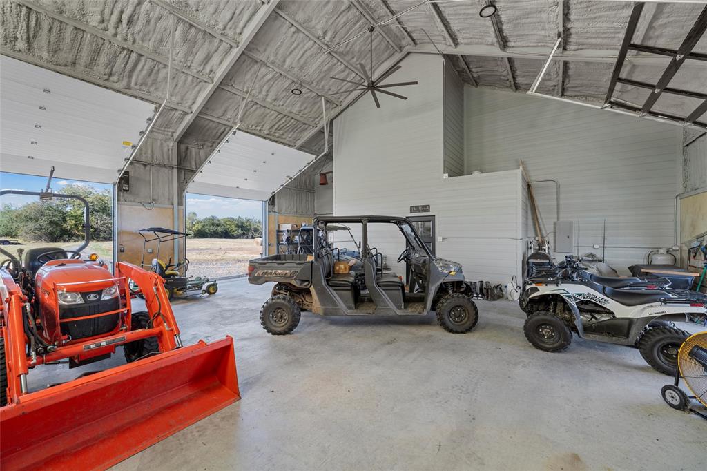 MONTGOMERY ANDREW - Farm