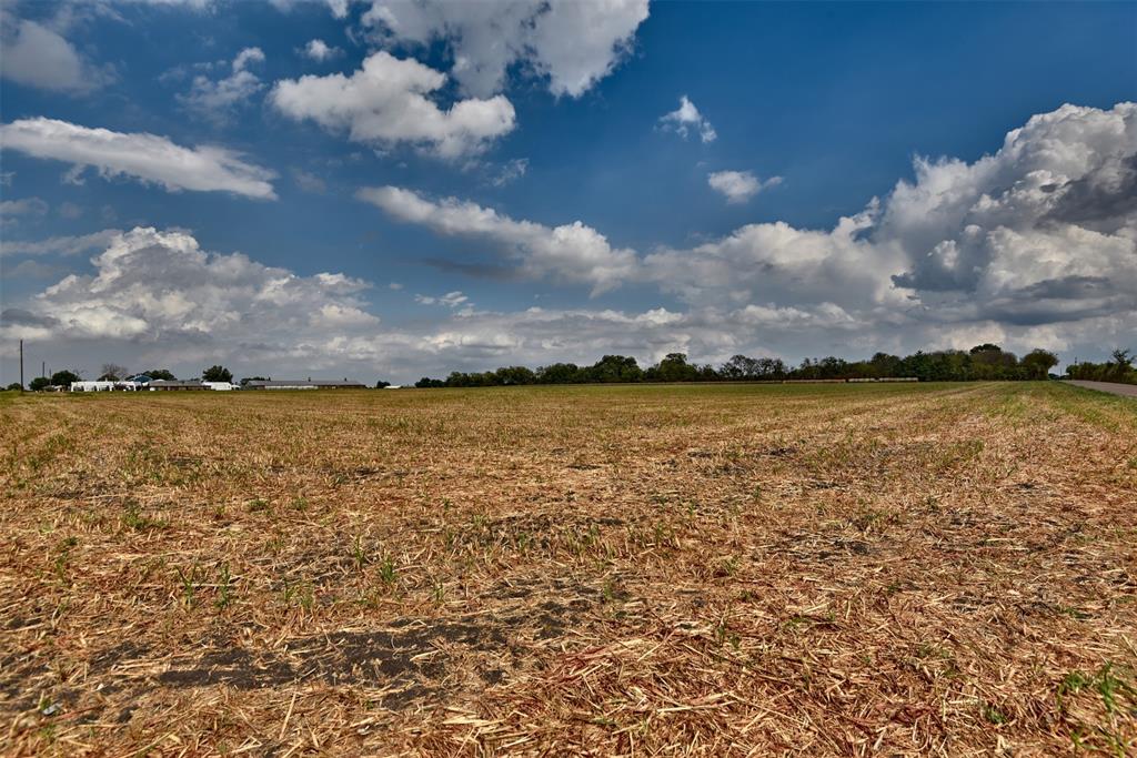 A114 - WINN J LG - Land