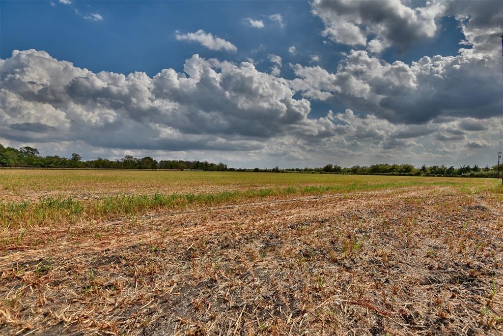 A114 - WINN J LG - Land