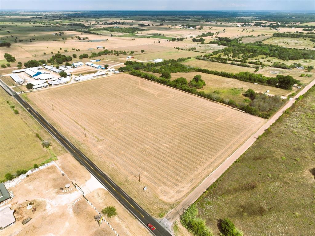 A114 - WINN J LG - Land