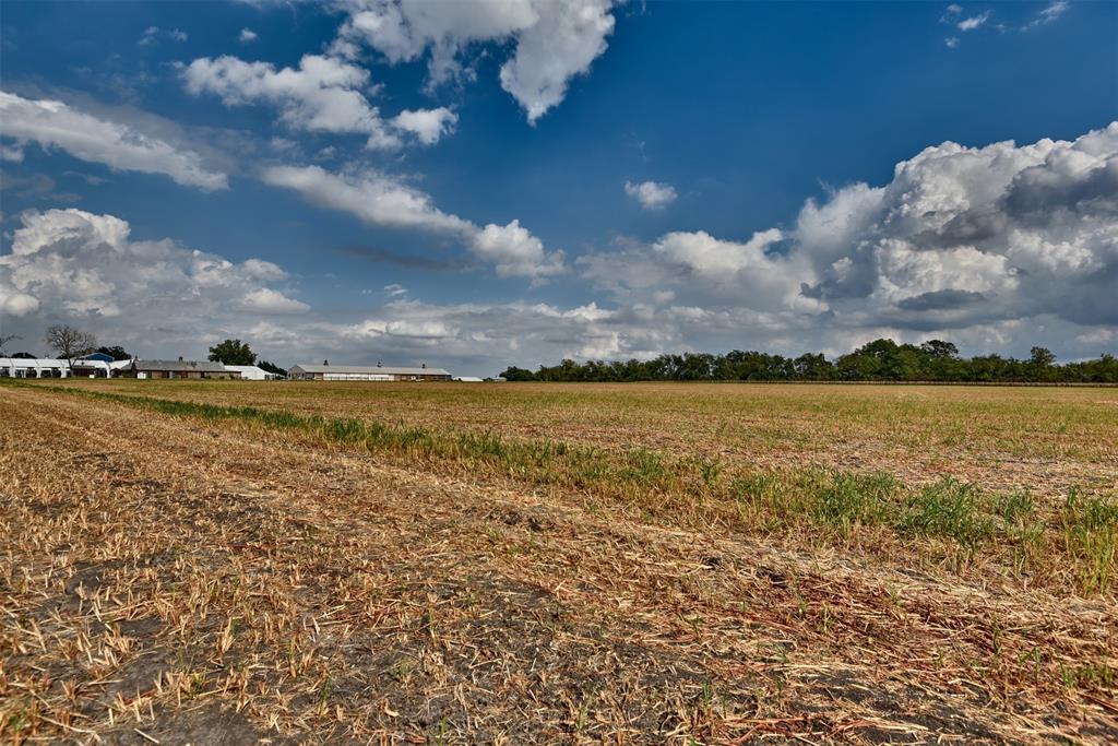 A114 - WINN J LG - Land