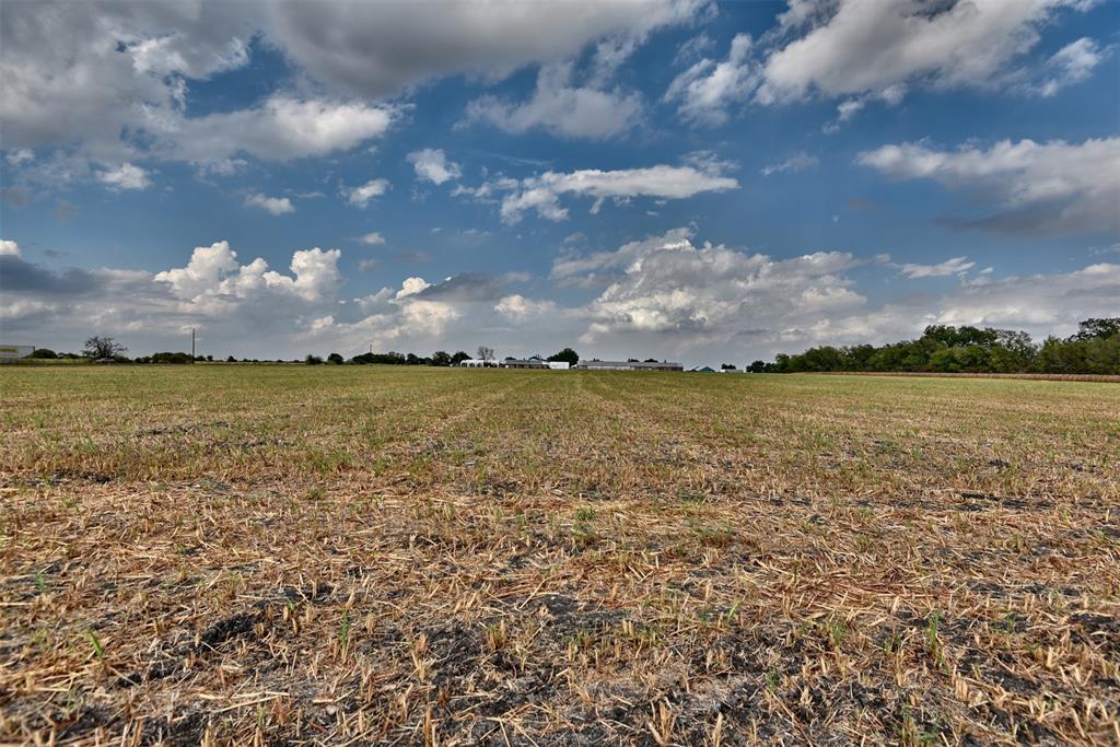 A114 - WINN J LG - Land