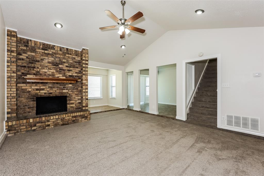 7712 Miracle Lane