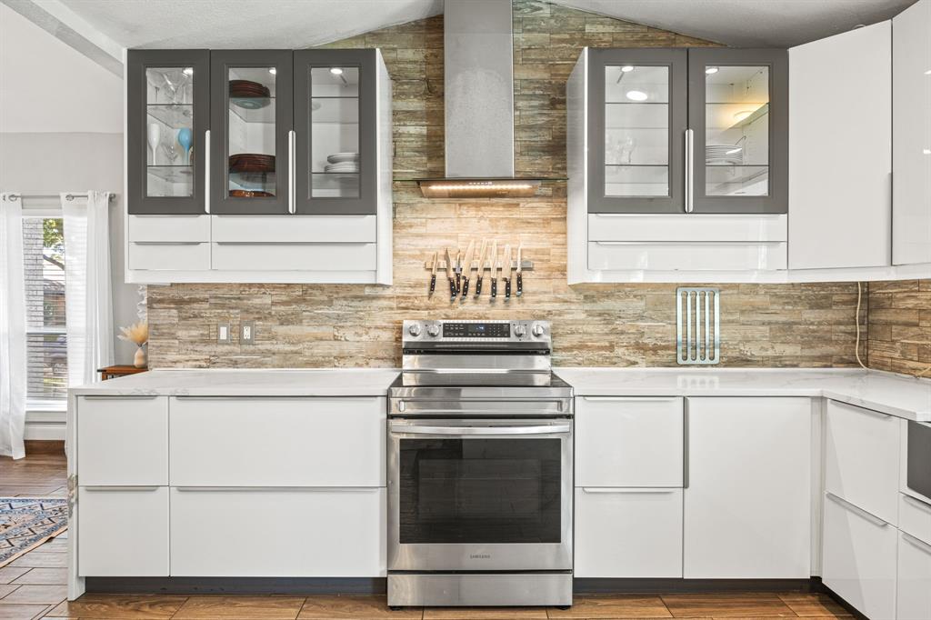 RICHLAND CORNERS REP - Residential