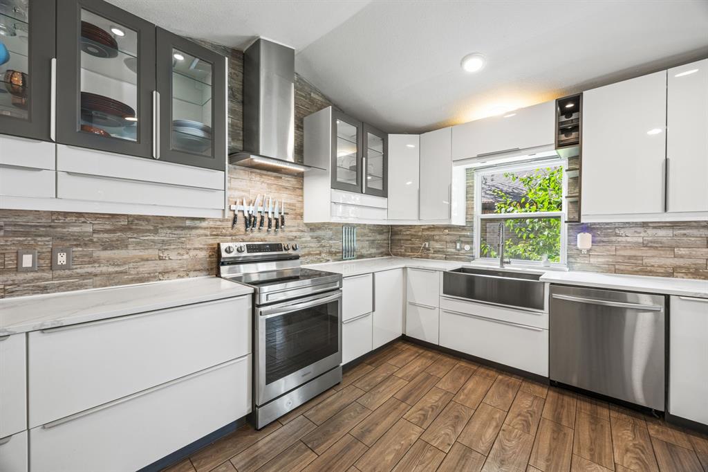 RICHLAND CORNERS REP - Residential