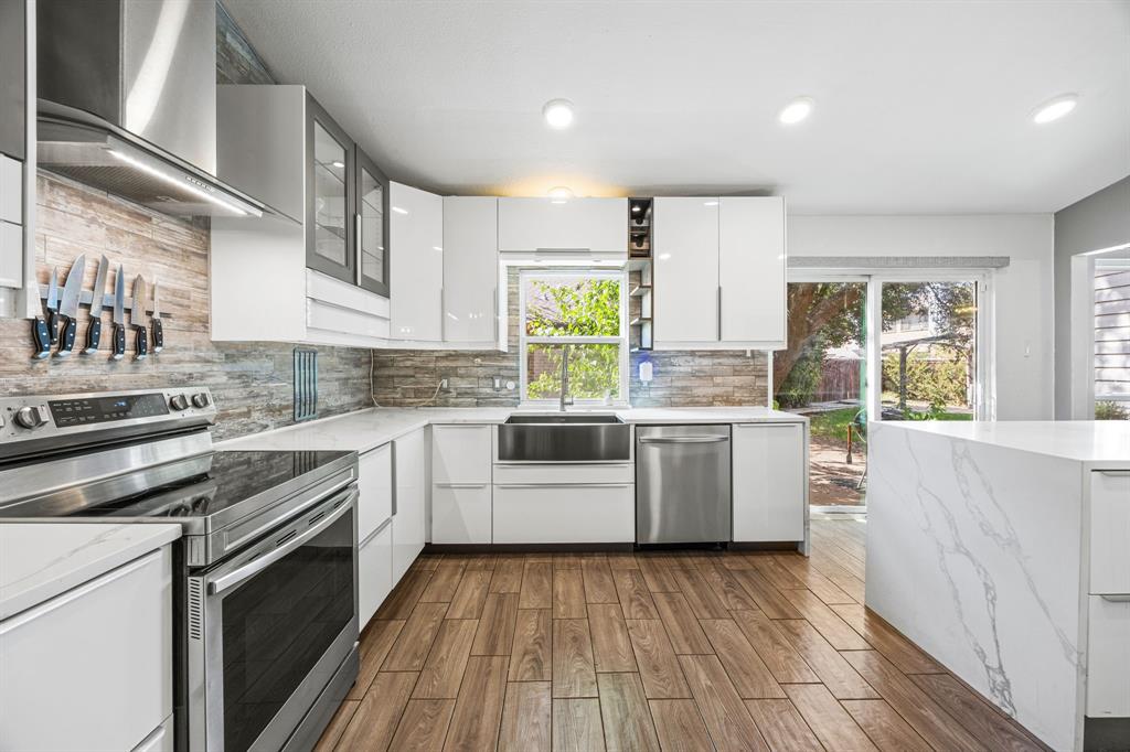 RICHLAND CORNERS REP - Residential