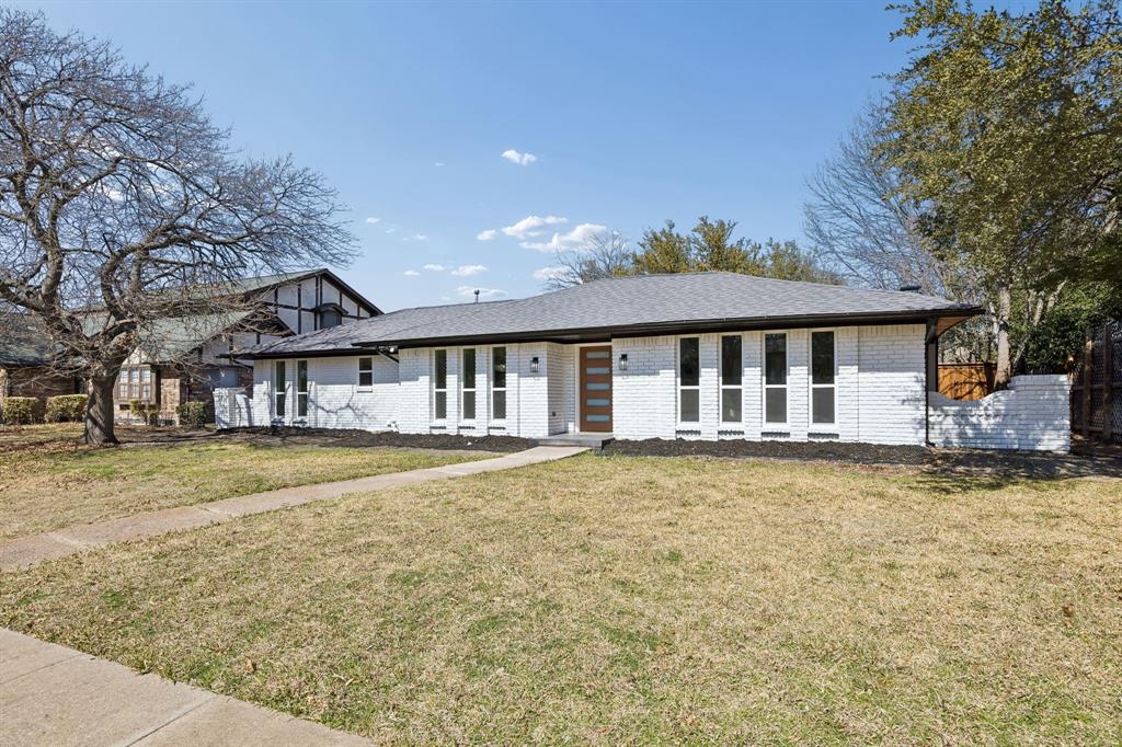 2861 Meadowbrook Drive