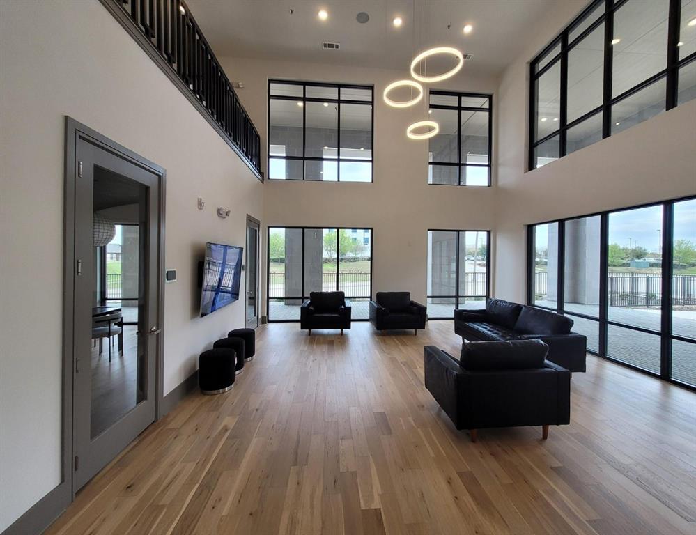 View Residential Condo - Residential