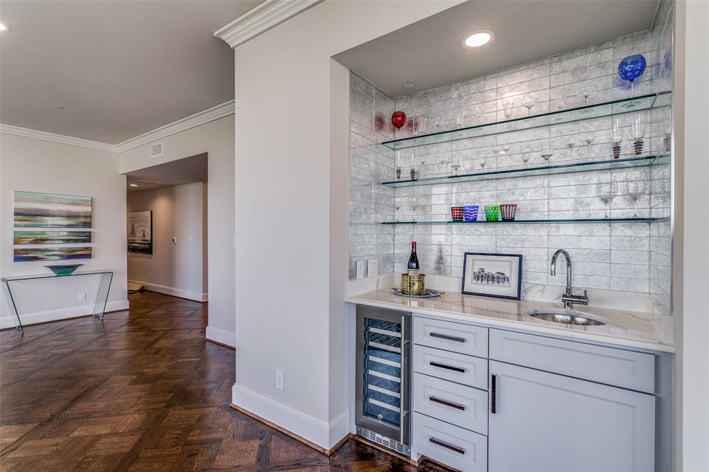 Claridge Condos - Residential