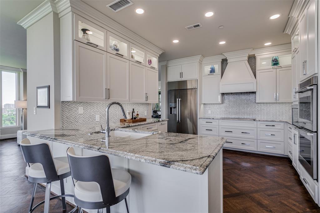 Claridge Condos - Residential