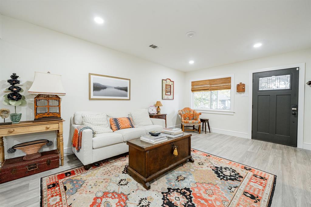 Casa View Heights 9 Add - Residential Lease