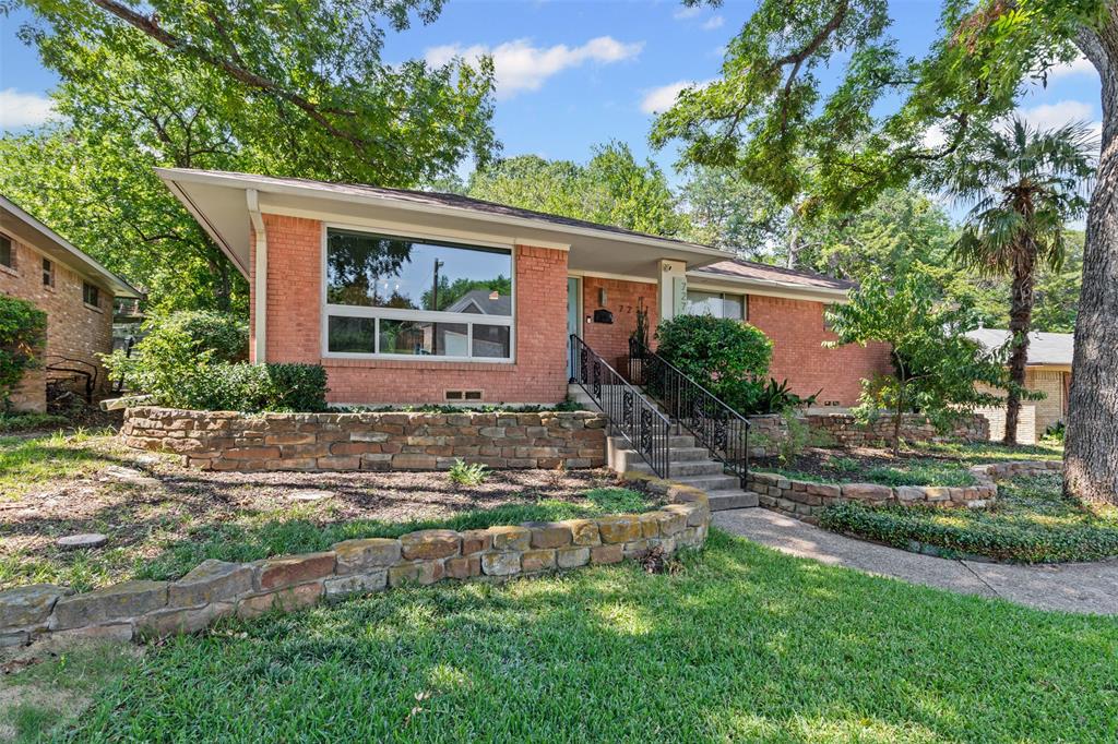 727 Green Castle Drive